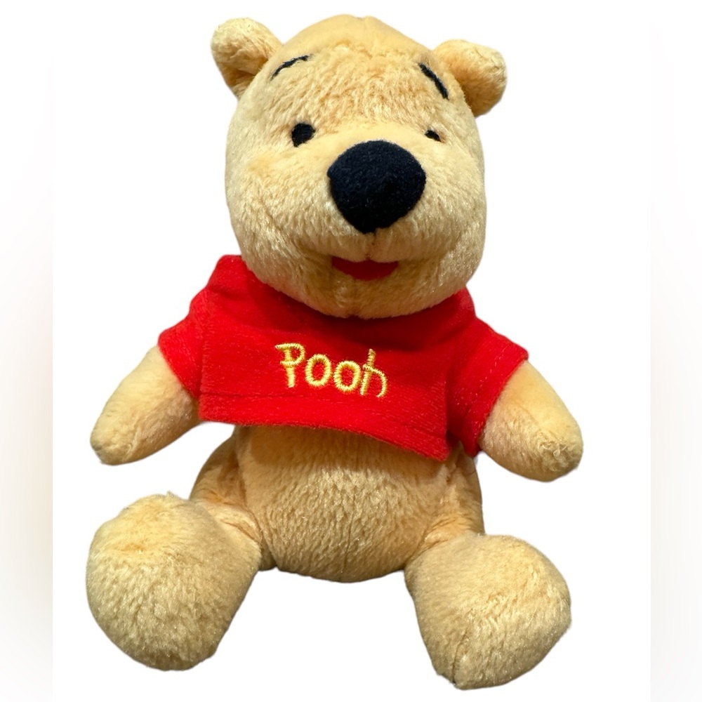 Vintage Winnie The Pooh Sitting With Red T- Shirt
